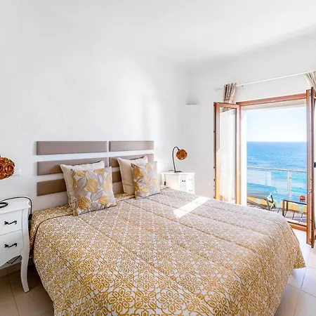 Гостевой дом Castelo Карвоейру