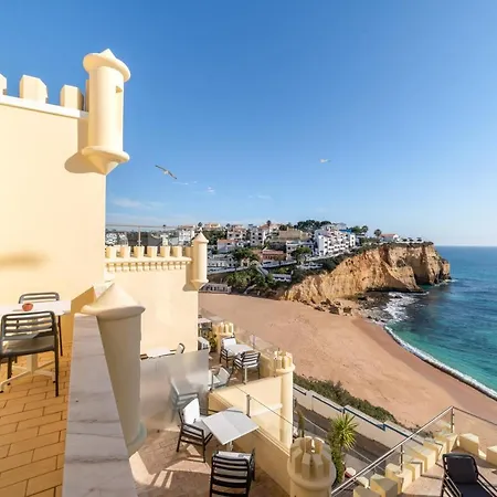 Guest house Castelo 3*