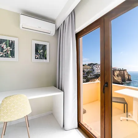 Castelo 4* Карвоейру