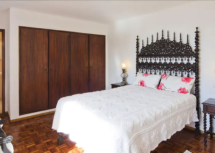 Castelo 게스트하우스 4*