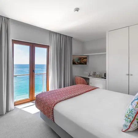 Pensjonat Castelo 4*