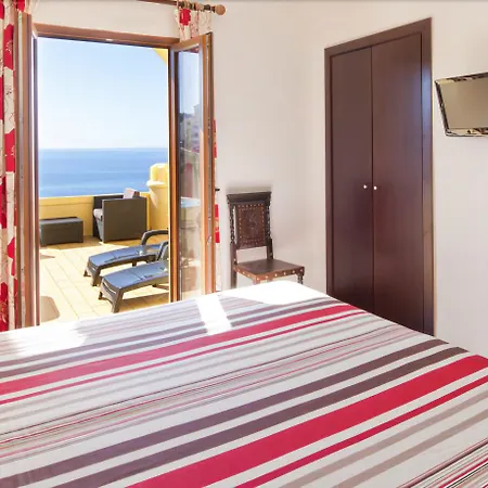 بيت ضيافة Castelo