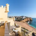 Castelo 4*
